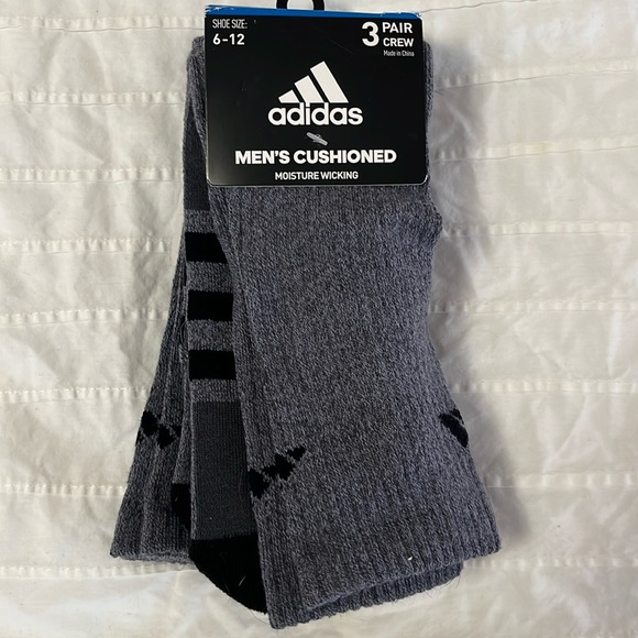 adidas Other - Adidas Men’s Cushioned three crew pair size 6-12